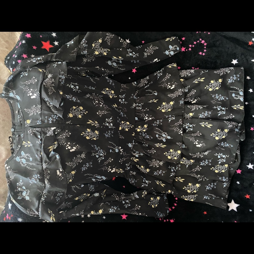 Dress - Picture 2 of 2